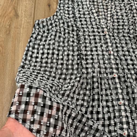 Anthropologie gingham tank top - Picture 6 of 7